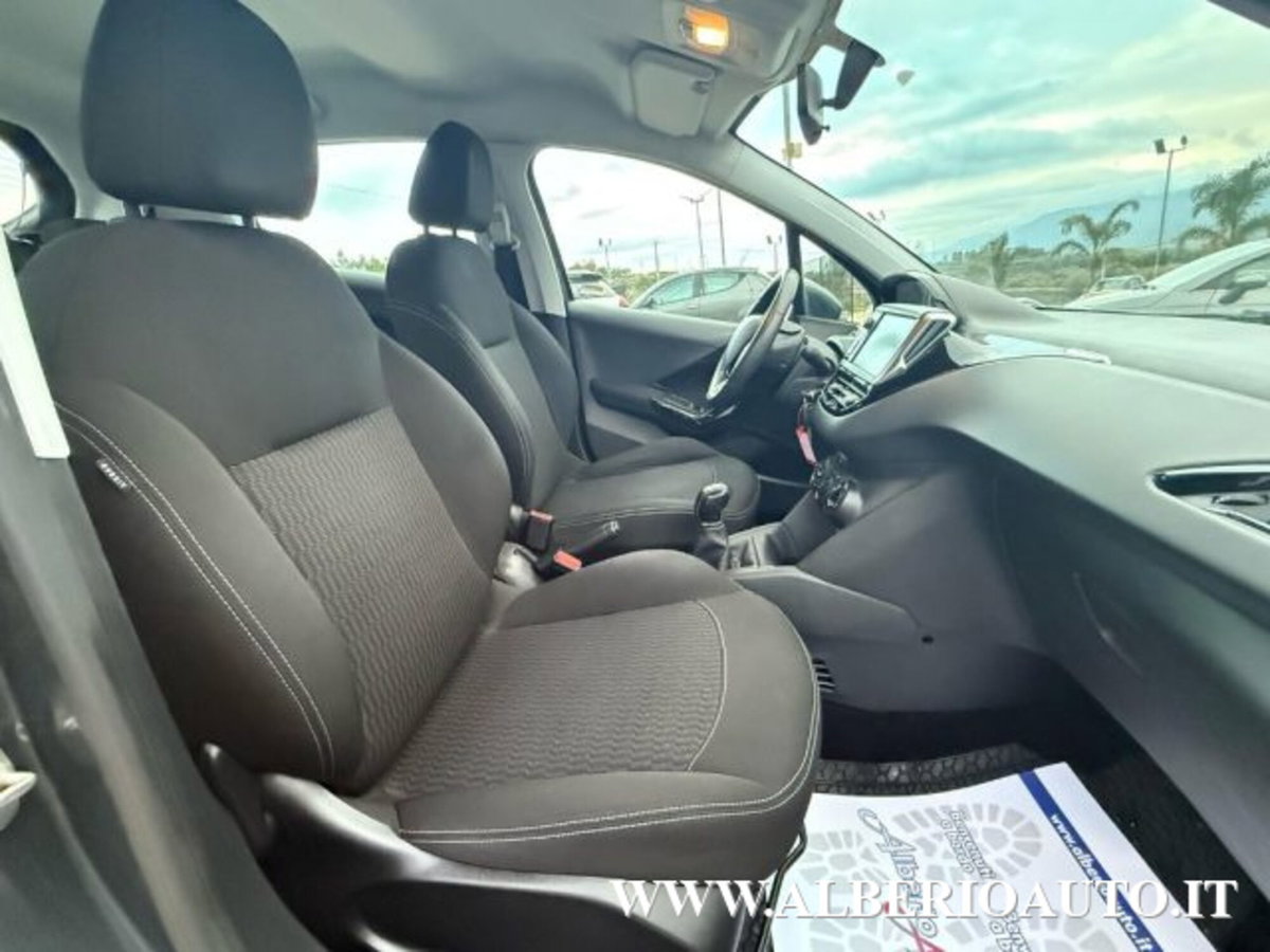 Peugeot 208 75 5 porte Allure (6)