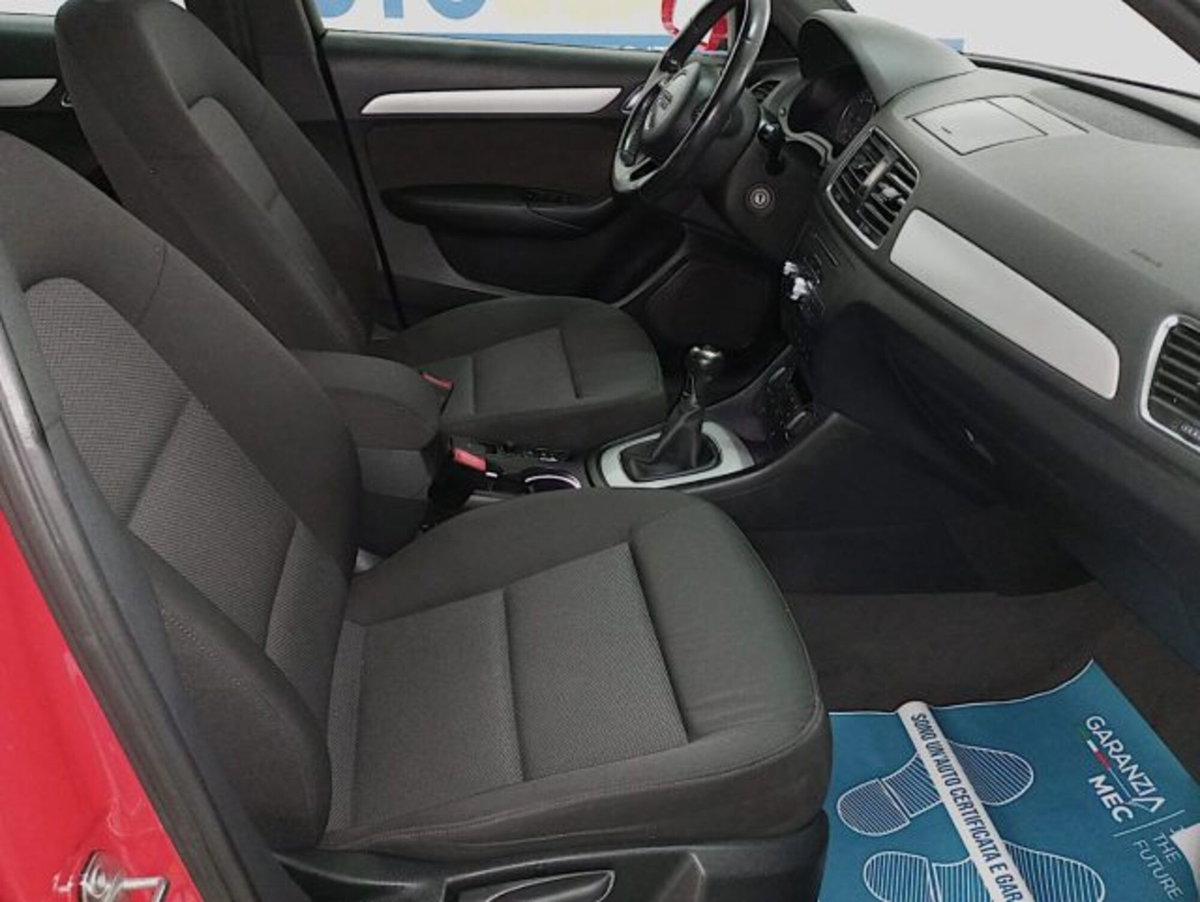 Audi Q3 Sportback 2.0 tdi Business 150cv s-tronic (13)