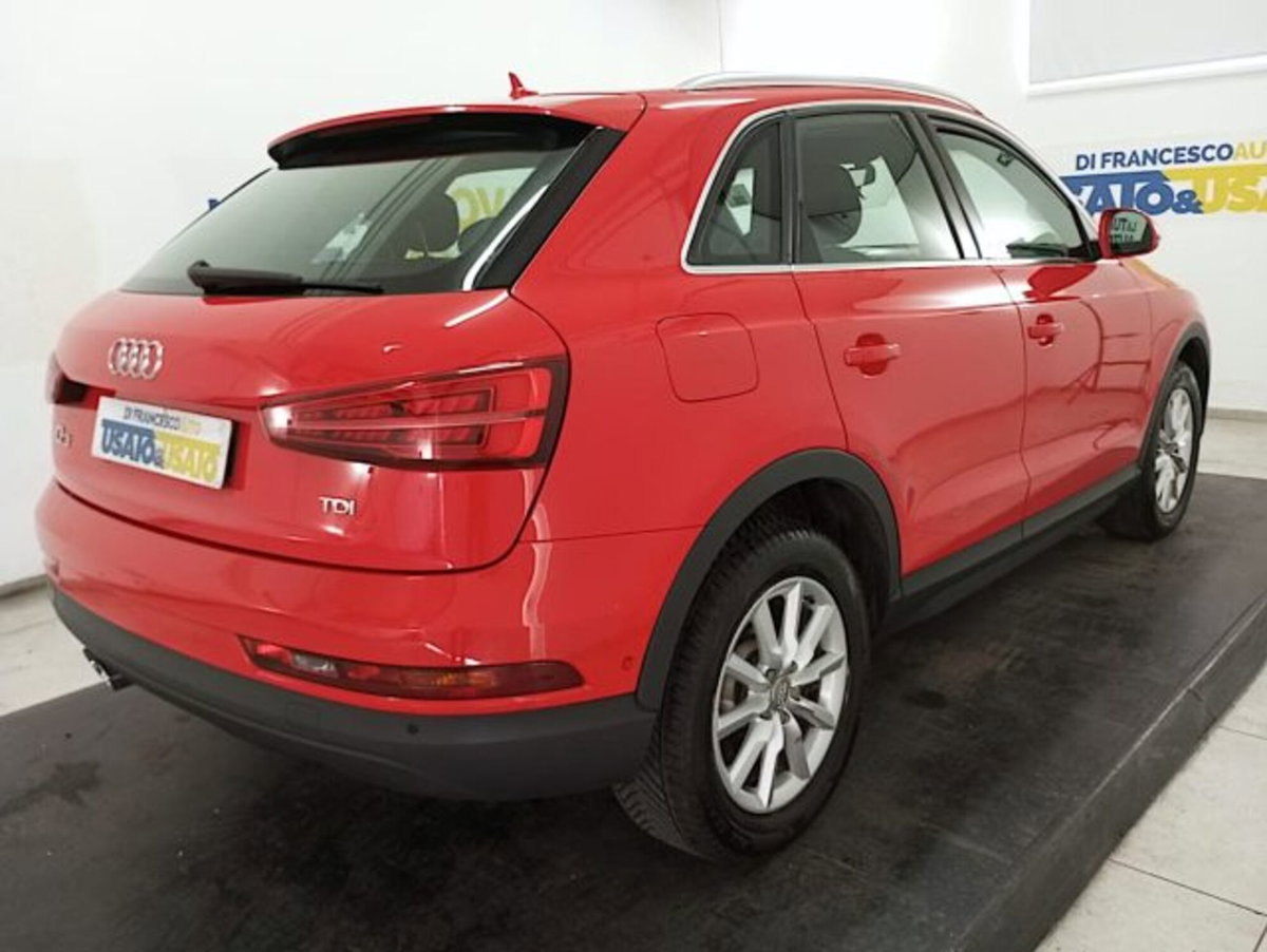 Audi Q3 Sportback 2.0 tdi Business 150cv s-tronic (4)
