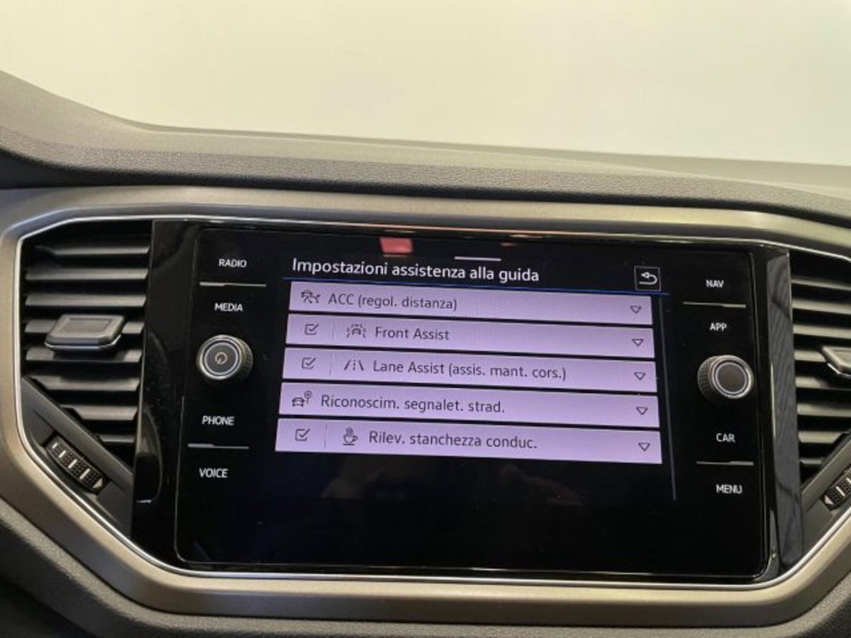 Volkswagen T-Roc 1.0 TSI R-Line (13)