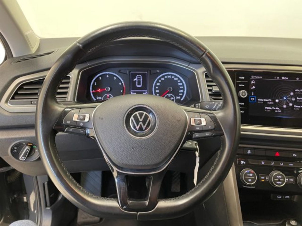 Volkswagen T-Roc 1.0 TSI R-Line (16)