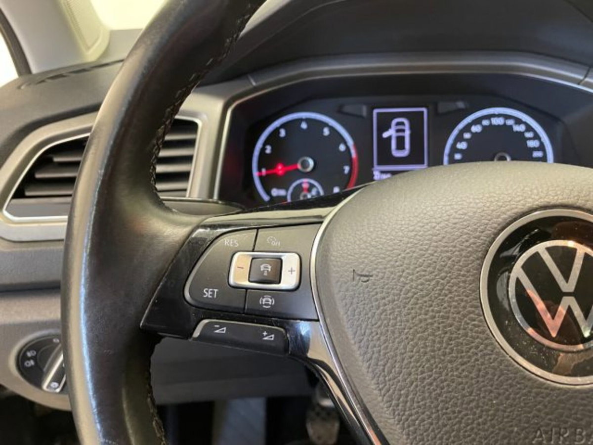 Volkswagen T-Roc 1.0 TSI R-Line (17)