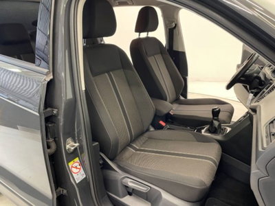 Volkswagen T-Roc 1.0 TSI R-Line (8)