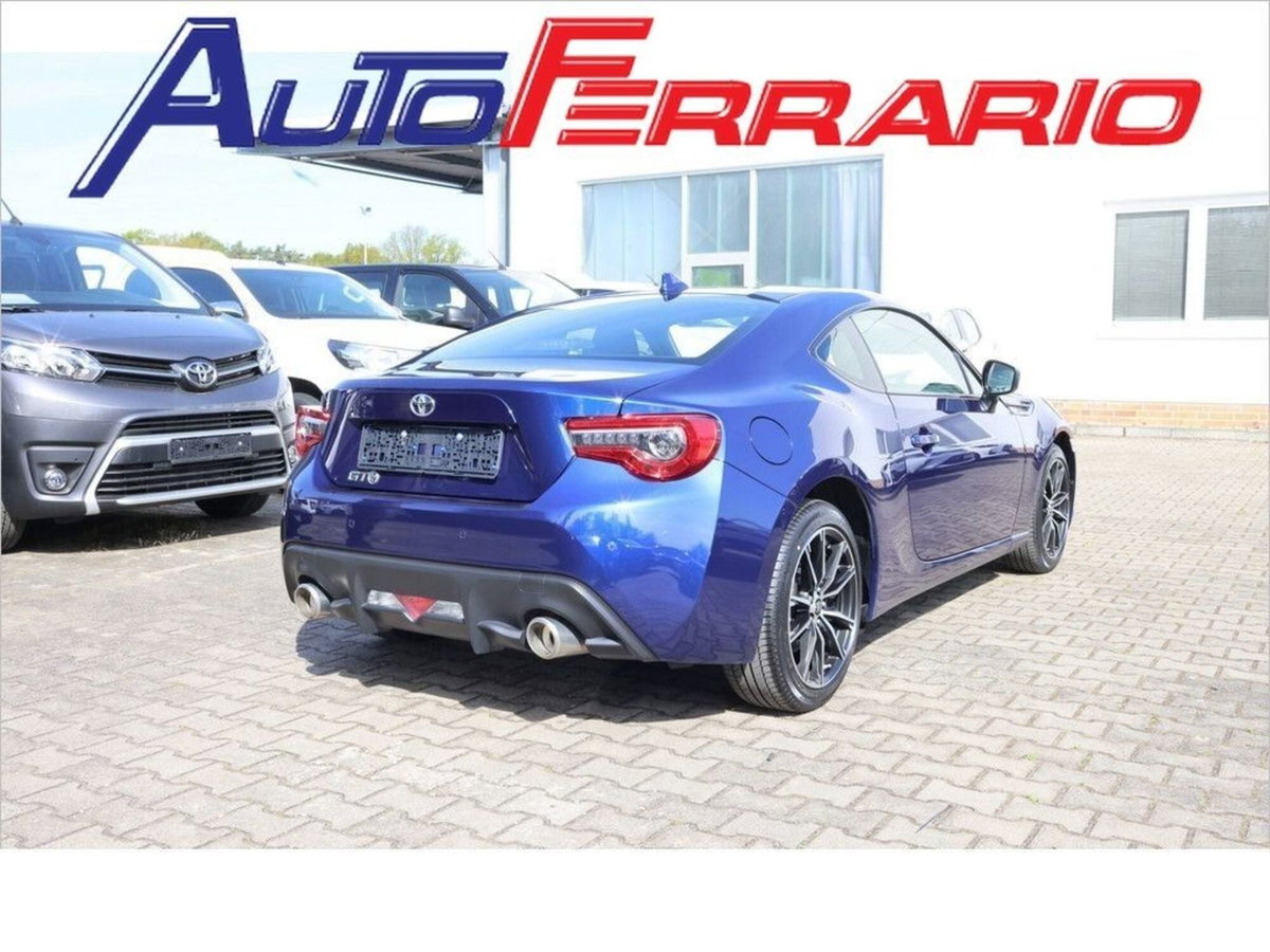 Toyota GT86 2.0 (3)