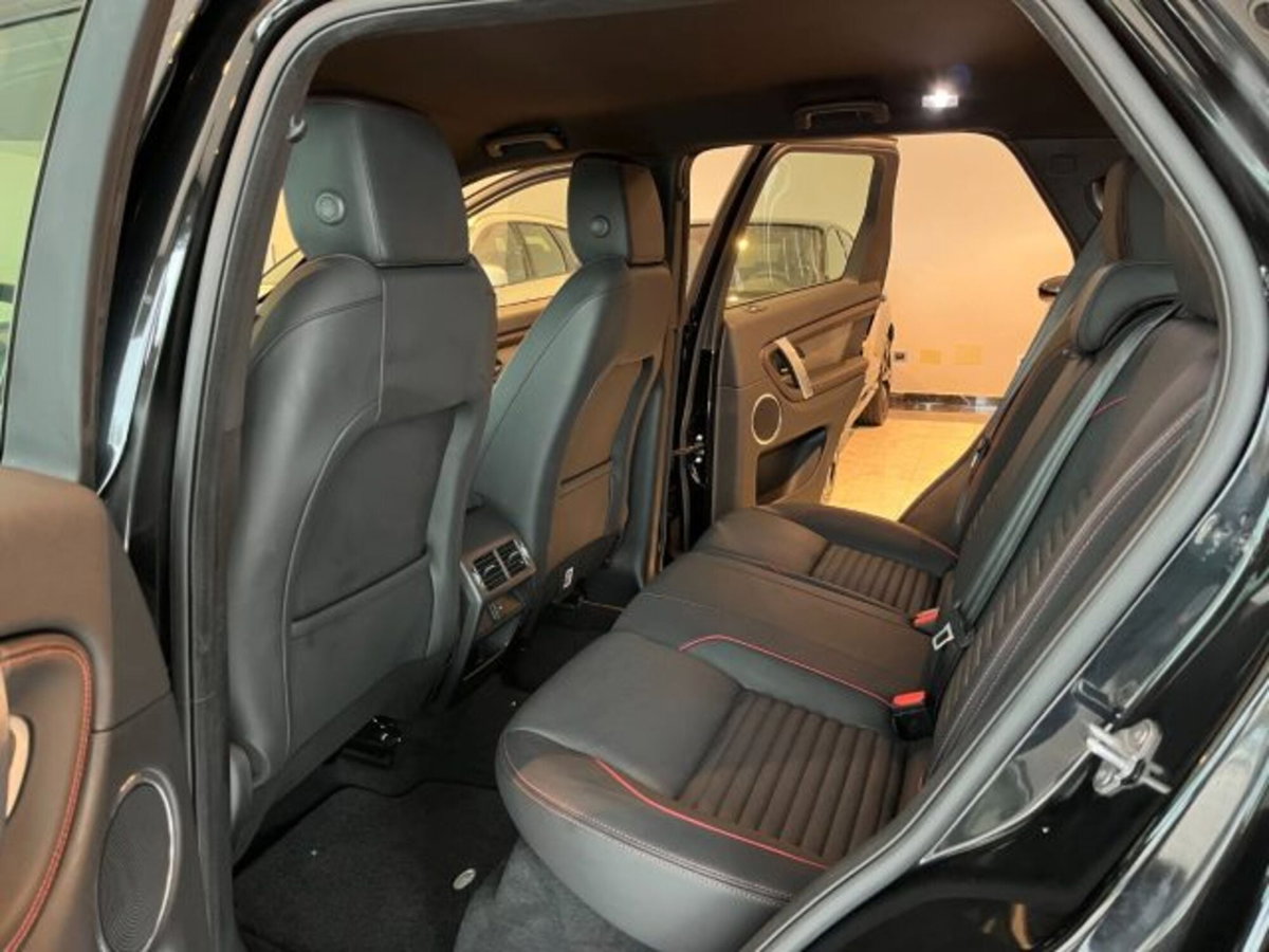 Land Rover Discovery Sport 2.0 TD4 163 CV AWD Auto R-Dynamic S (4)