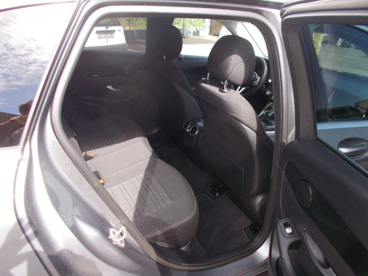 Mercedes-Benz GLC SUV 200 4Matic EQ-Boost Business (10)