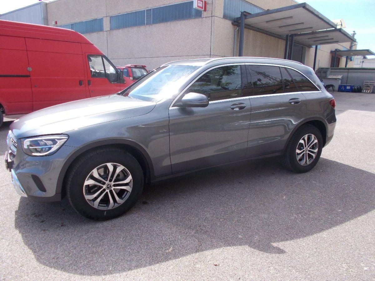 Mercedes-Benz GLC SUV 200 4Matic EQ-Boost Business (3)