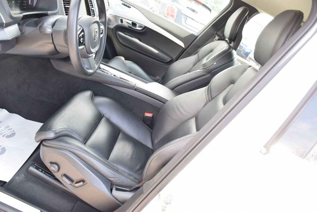 Volvo XC90 D4 Geartronic Momentum (7)
