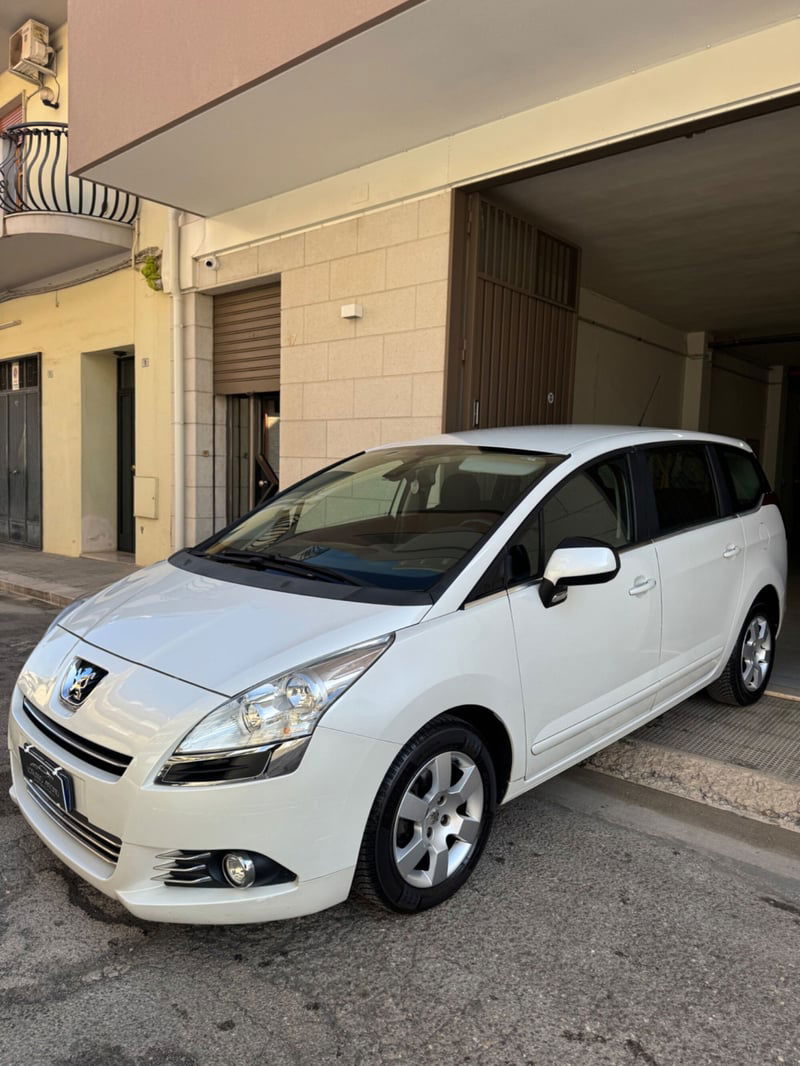 Peugeot 5008 1.6 HDi 112CV Premium