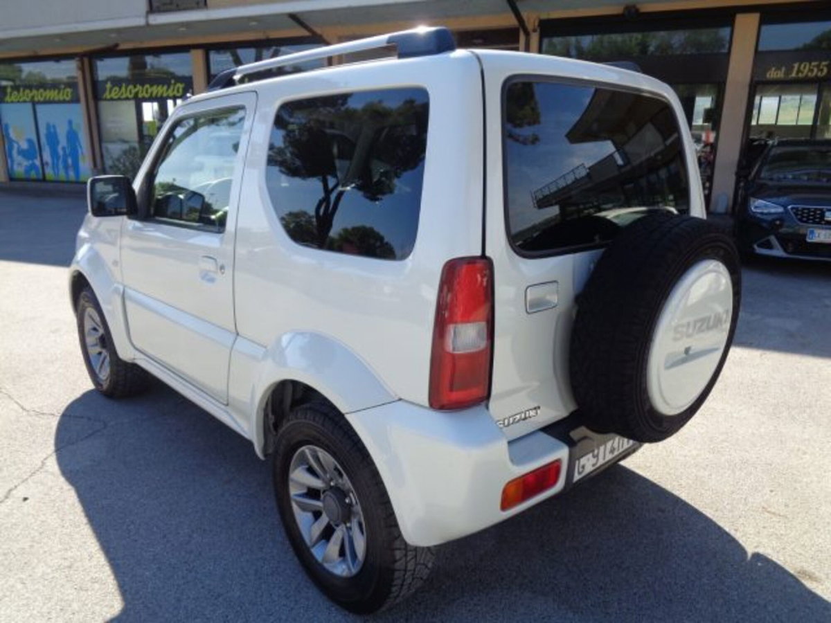 Suzuki Jimny 1.3 4WD Evolution Plus (3)