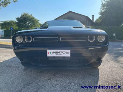 Dodge Challenger 3.6 V6 SXT awd 309cv at8 (8)