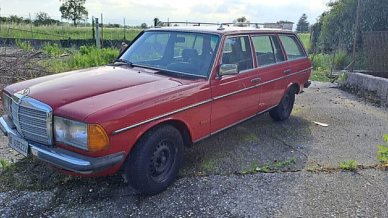 Mercedes-Benz 240 Station Wagon 240 TD Station Wagon