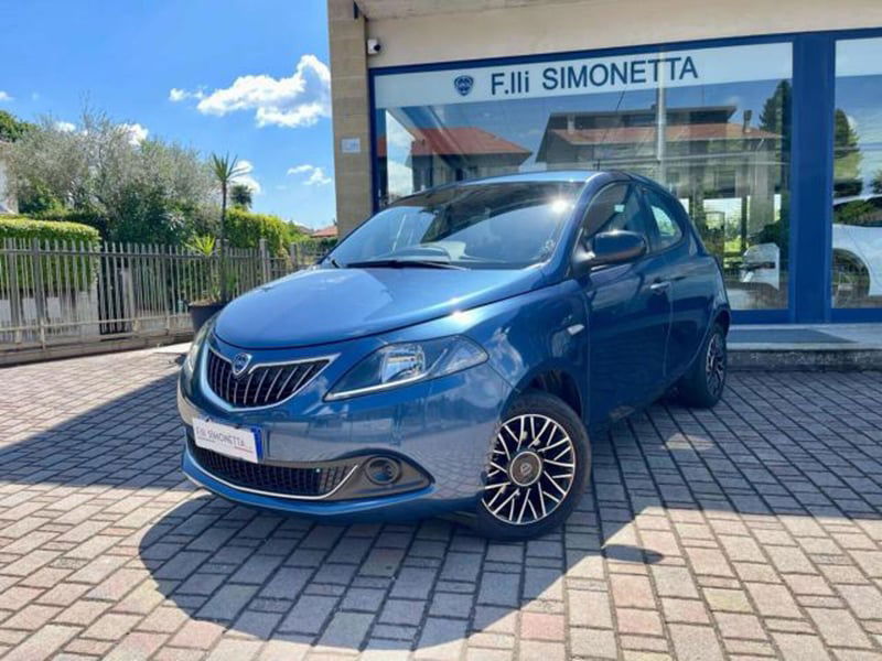 Lancia Ypsilon 1.0 FireFly 5 porte S&S Hybrid Gold Plus