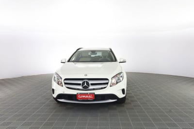 Mercedes-Benz CLA Shooting Brake 180 Executive usata