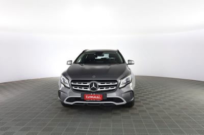 Mercedes-Benz CLA Shooting Brake 200 d Automatic Business usata