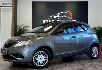 Lancia Ypsilon 1.2 69 CV 5 porte GPL Ecochic Gold usata