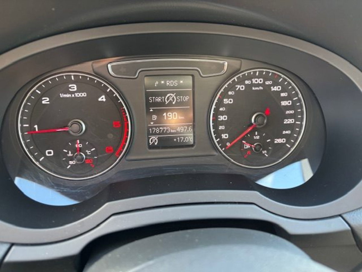 Audi Q3 2.0 TDI 150 CV quattro S tronic edition Sport (10)