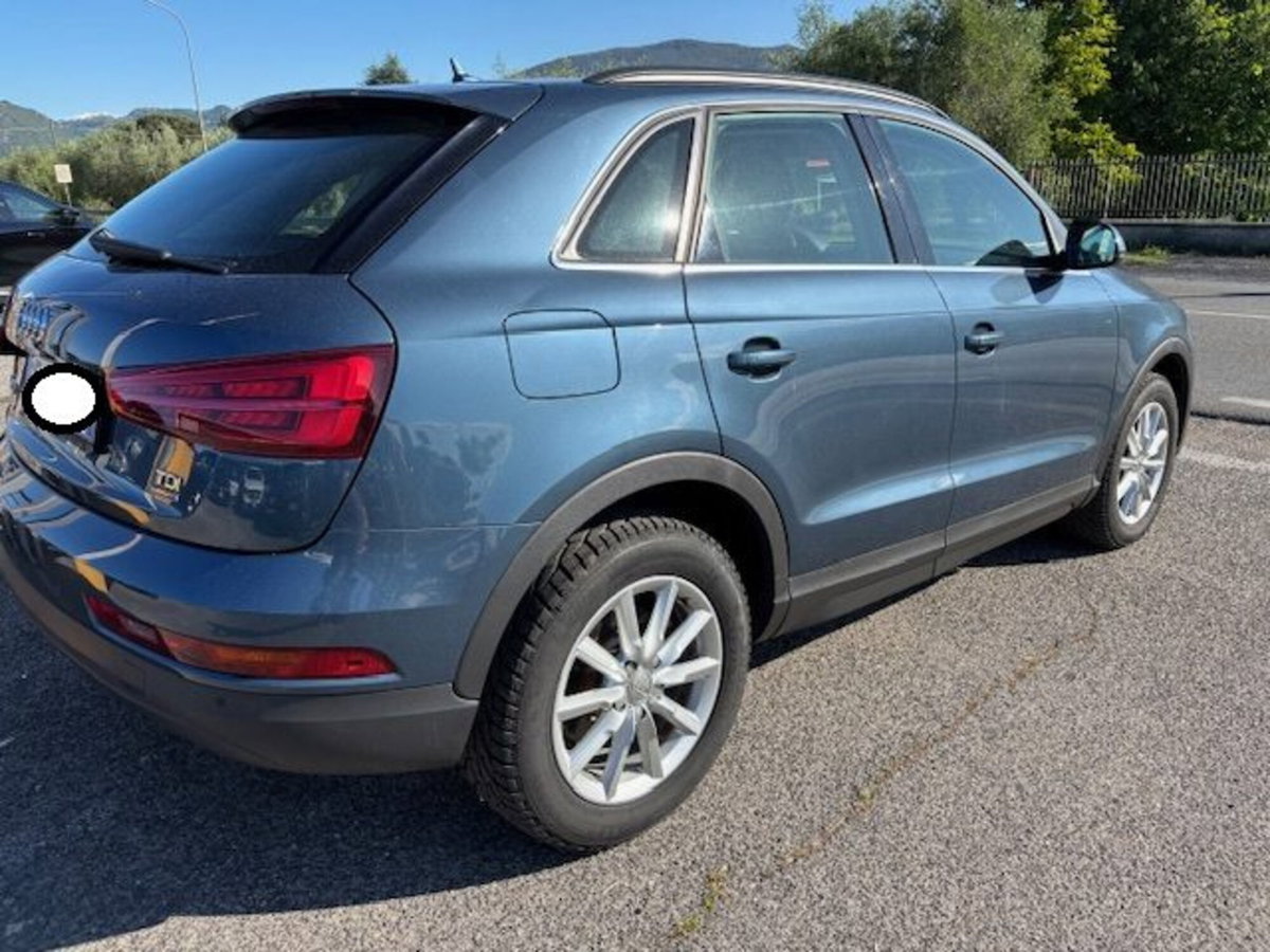 Audi Q3 2.0 TDI 150 CV quattro S tronic edition Sport (6)