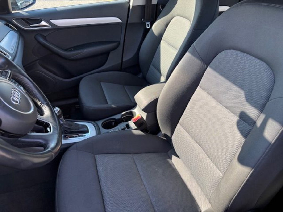 Audi Q3 2.0 TDI 150 CV quattro S tronic edition Sport (8)
