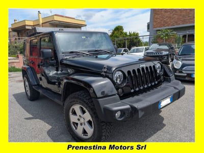 Jeep Wrangler Unlimited 2.8 CRD DPF Sahara usata