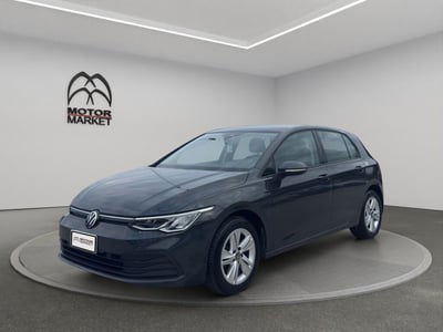 Volkswagen Golf 1.0 eTSI EVO DSG Life usata