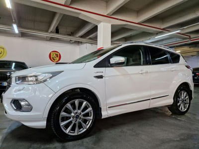 Ford Kuga 2.0 TDCI 180 CV S&S 4WD Powershift ST-Line usata