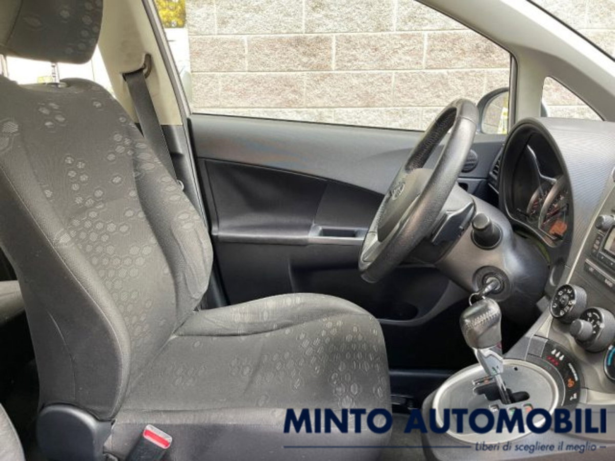 Subaru Trezia 1.4D-L 6MT Trend (13)