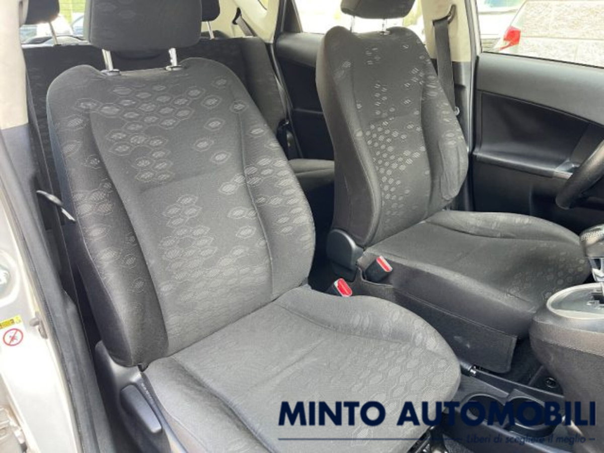 Subaru Trezia 1.4D-L 6MT Trend (16)