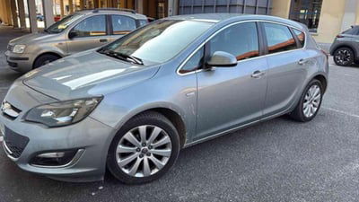 Opel Astra 1.4 Turbo 140CV 5 porte GPL Tech Cosmo usata