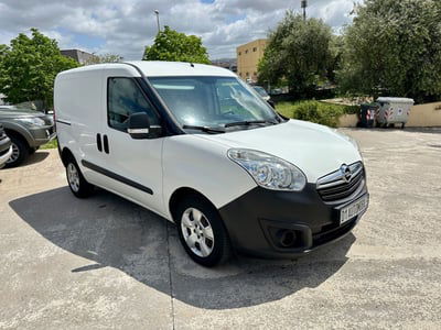 Opel Combo Tour CDTi 95CV PL-TN N1 usata