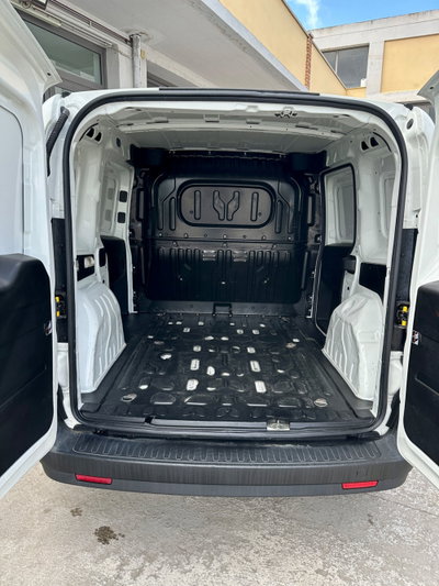 Opel Combo Tour CDTi 95CV PL-TN N1 (13)