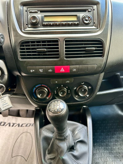 Opel Combo Tour CDTi 95CV PL-TN N1 (20)