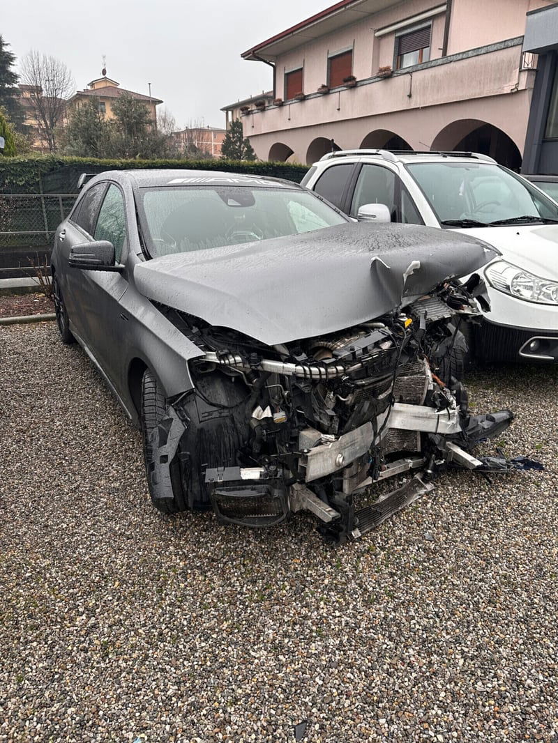 Mercedes-Benz Classe A 45 AMG 4Matic Automatic