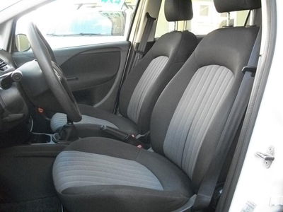 Fiat Punto 1.3 MJT II S&S 95 CV 3 porte Lounge usata