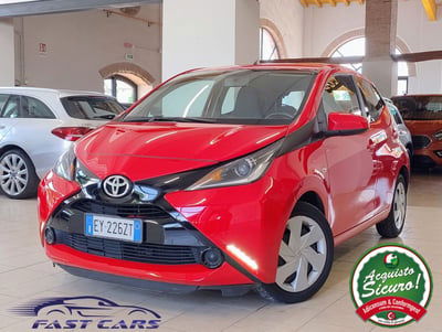 Toyota Aygo 1.0 VVT-i 69 CV 5 porte x-cool MMT usata