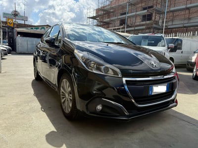Peugeot 208 82 5 porte Access usata
