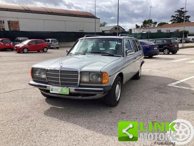 Mercedes-Benz 200 Station Wagon 200 T Station Wagon usata