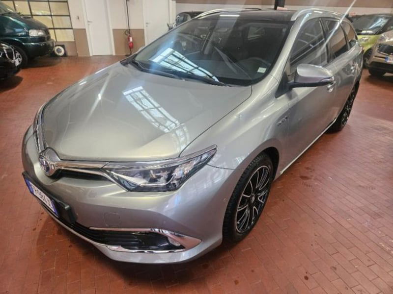 Toyota Auris Station Wagon 1.8 Hybrid Lounge