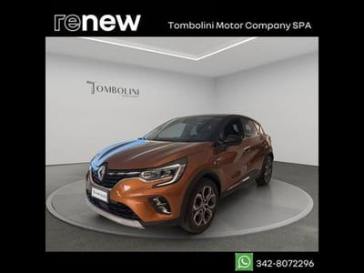 Renault Captur Blue dCi 115 CV EDC Intens usata