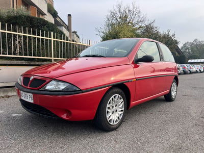 Lancia Y cat Elefantino Blu usata