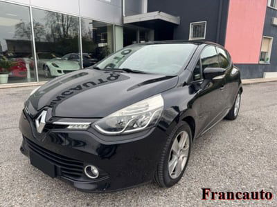 Renault Clio 1.2 75 CV 5 porte Duel usata