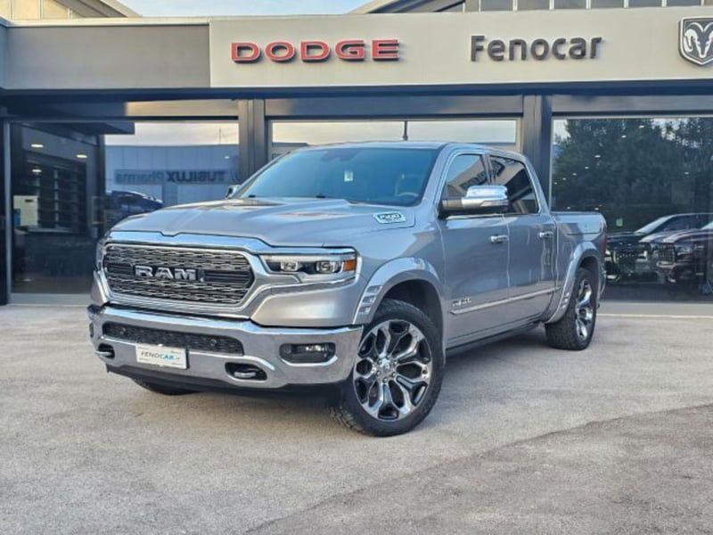 Ram Ram Pick-up Ram 1500 5.7 V8 Crew Cab Limited Night Edition 395cv at8