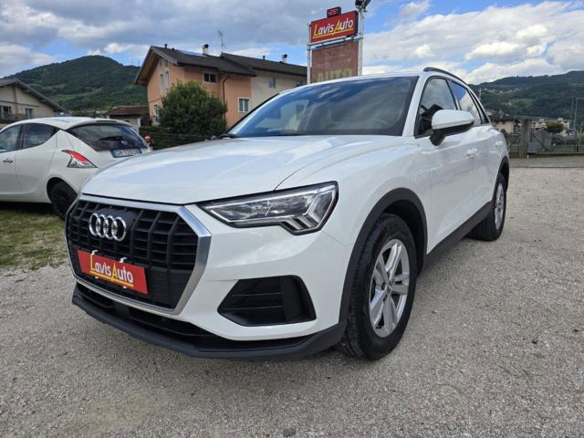 Audi Q3 Sportback 40 TFSI S tronic quattro edition (2)