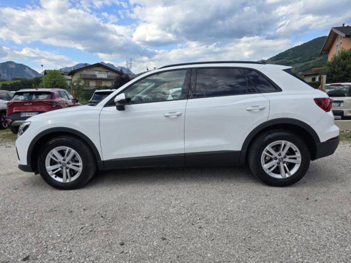 Audi Q3 Sportback 40 TFSI S tronic quattro edition (5)