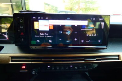 Lancia Ypsilon 1.2 mhev Edizione Limitata Cassina e-dct (17)