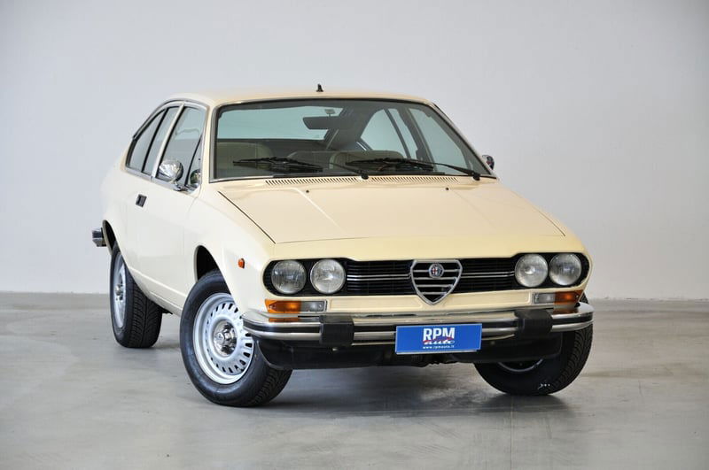 Alfa Romeo Alfetta GTV 2.0