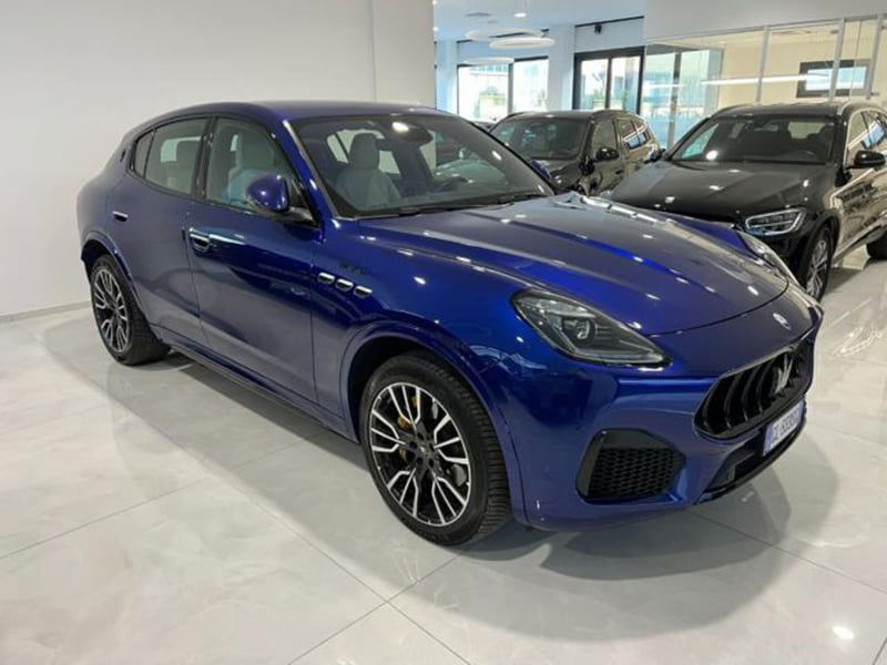Maserati Grecale 2.0 mhev Modena 330cv auto
