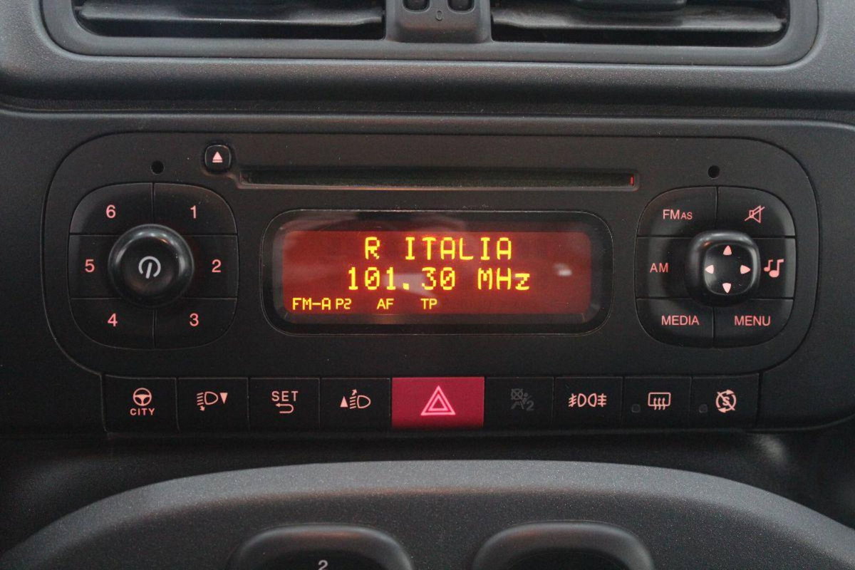 Fiat Panda 1.3 MJT 95 CV S&S Easy (12)