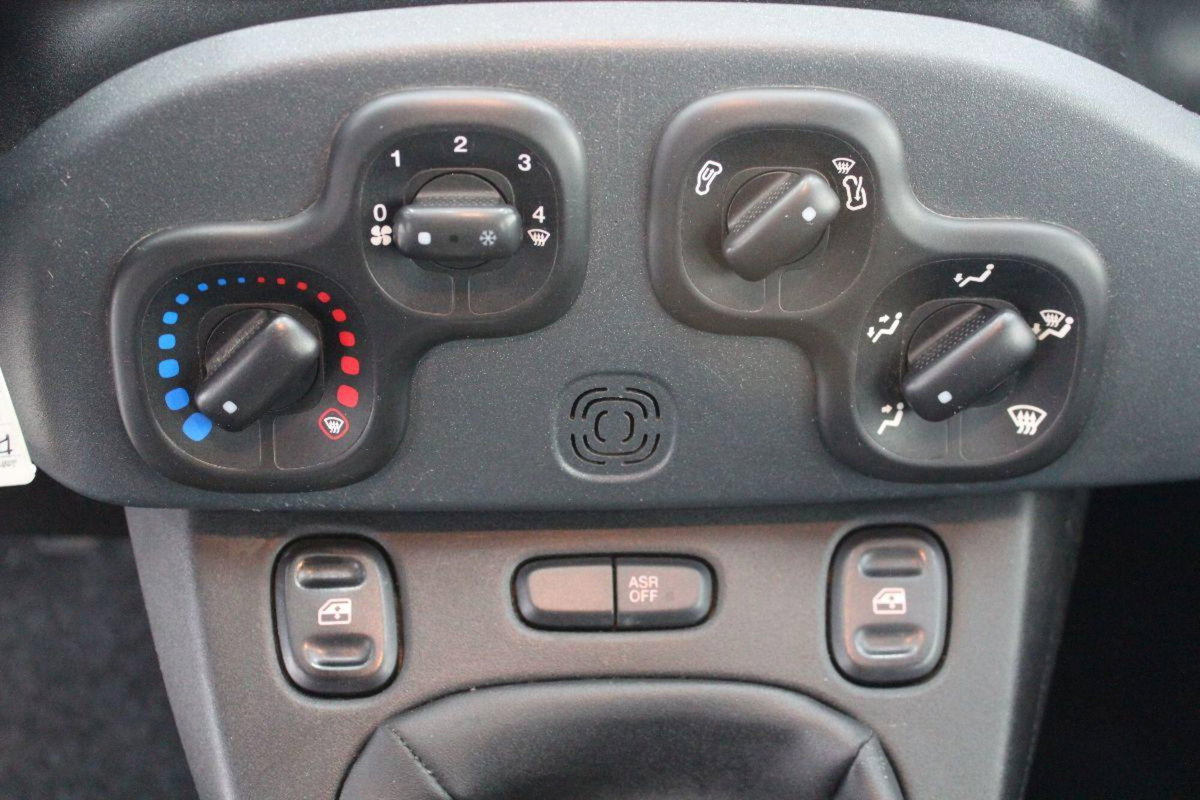 Fiat Panda 1.3 MJT 95 CV S&S Easy (13)