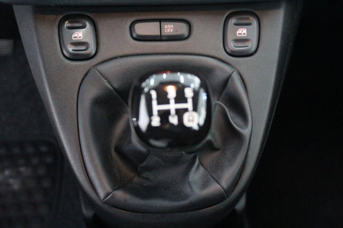 Fiat Panda 1.3 MJT 95 CV S&S Easy (14)